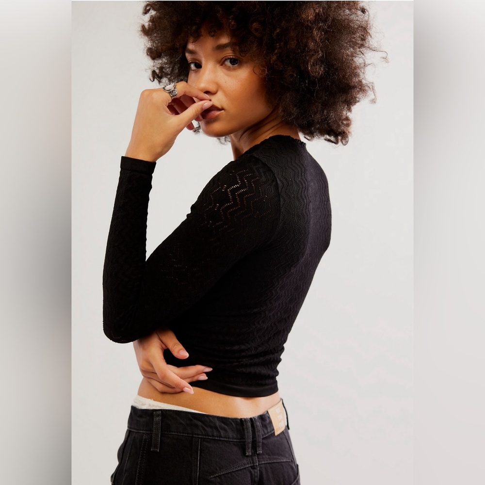 NWOT Free People Get Ready Seamless Long Sleeve - Picture 2 of 9